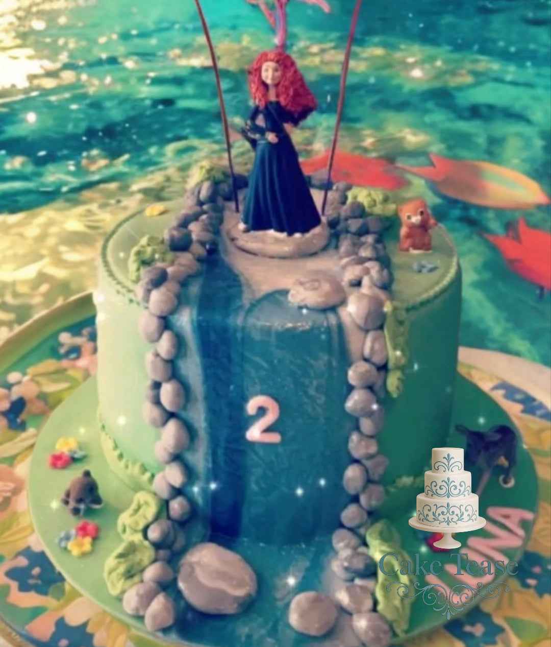 Gâteau d'anniversaire Disney Fille - Fête magique et personnalisable